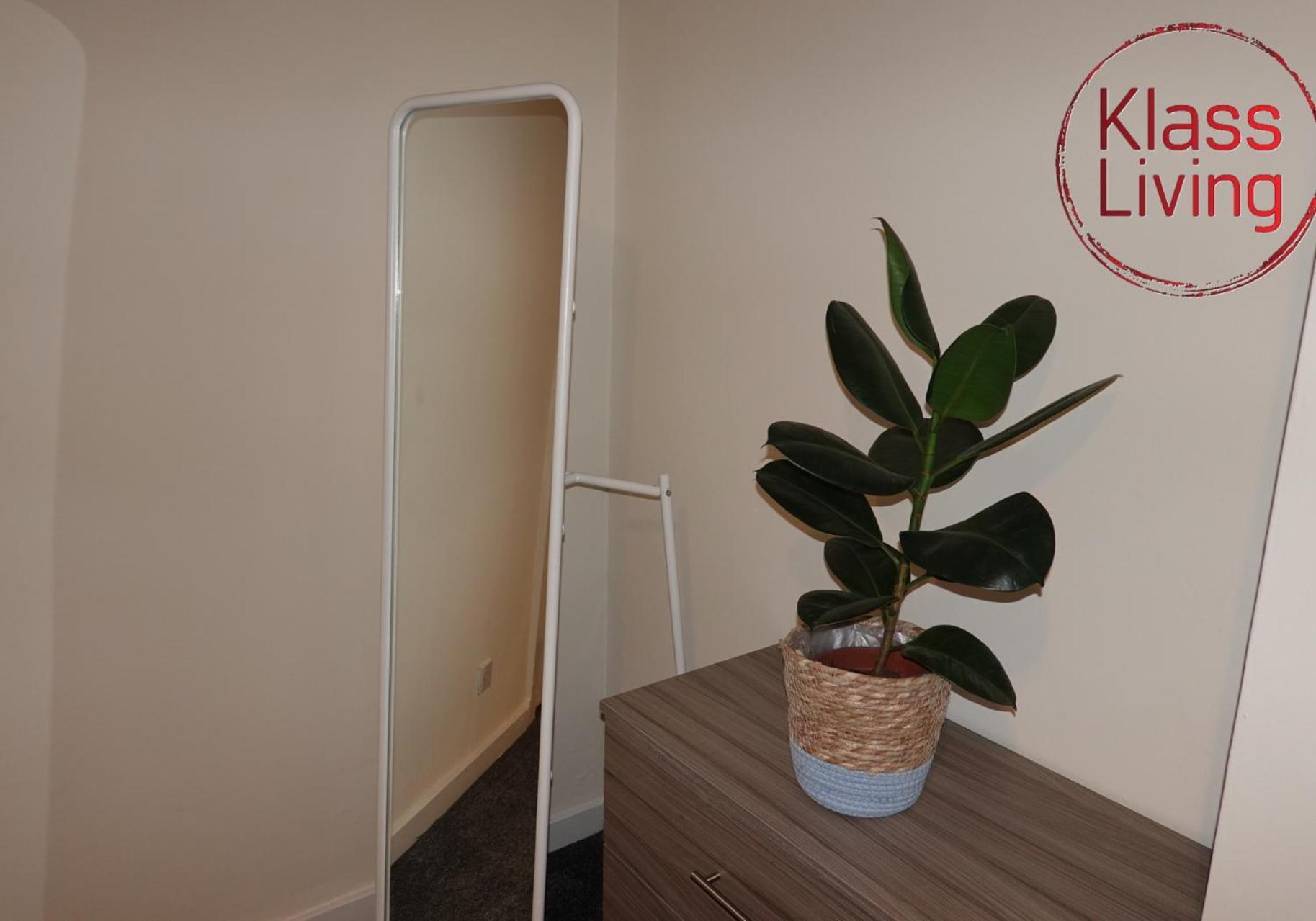 Welsh Drive Apartment By Klass Living Blantyre High Blantyre Eksteriør billede
